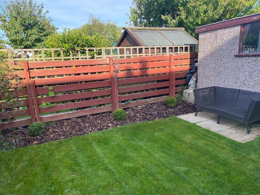 Lovely Semi-Beach 2X Pubs -5 Min Walk-Pets Welcome-Parking-Garden Scalby (North Yorkshire) Exterior foto